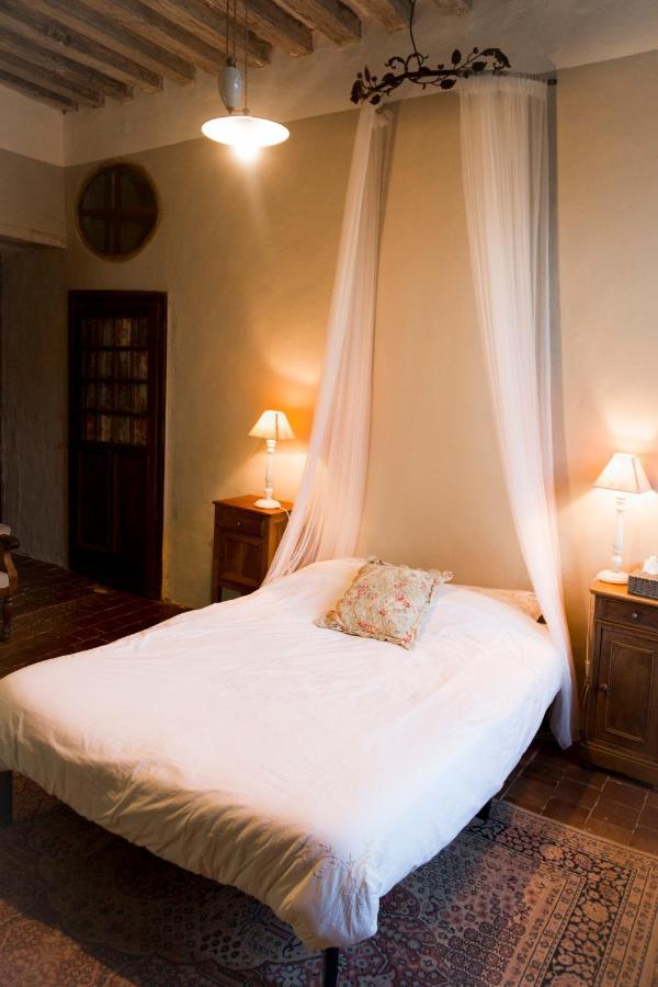 Montourtier Chateau De Bourgon מראה חיצוני תמונה